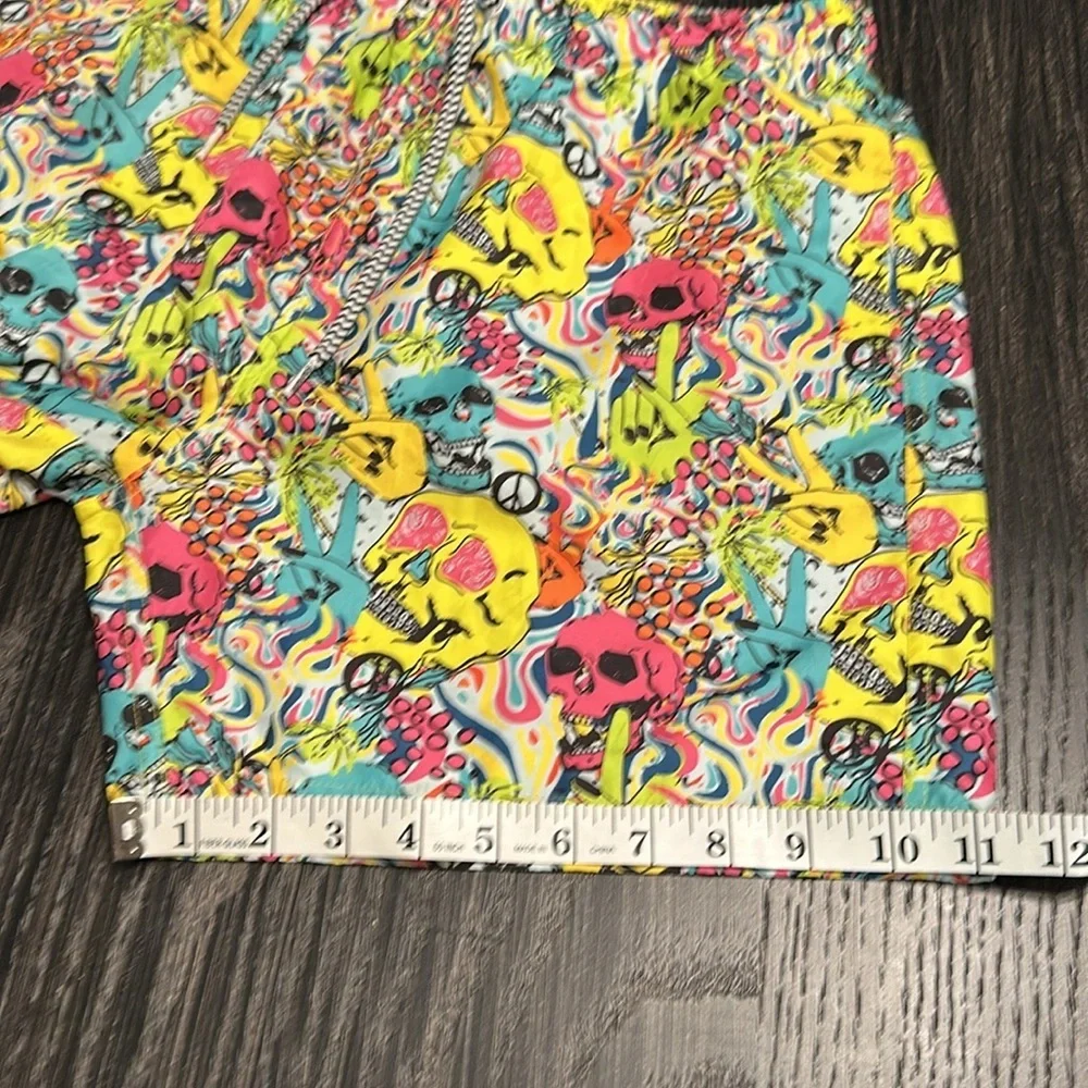 Men’s Boardies Skull Grillz Swim Trunks, Size Medium
